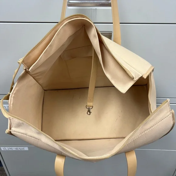 Wildone dog carrier